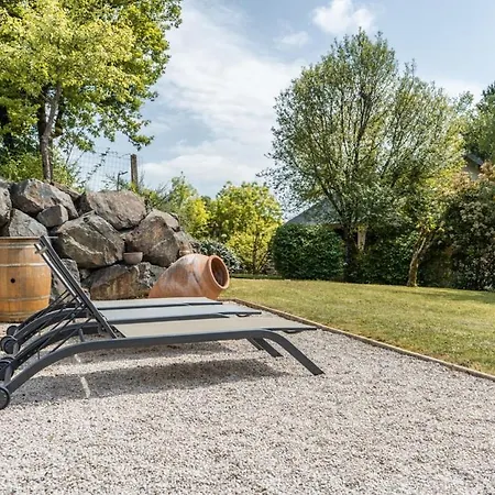 Holiday home Chez Paulaine *