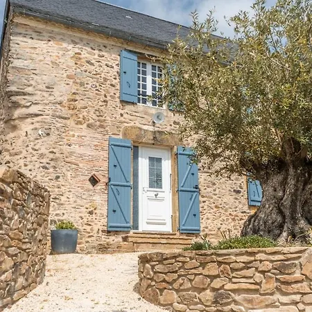 Chez Paulaine Genis